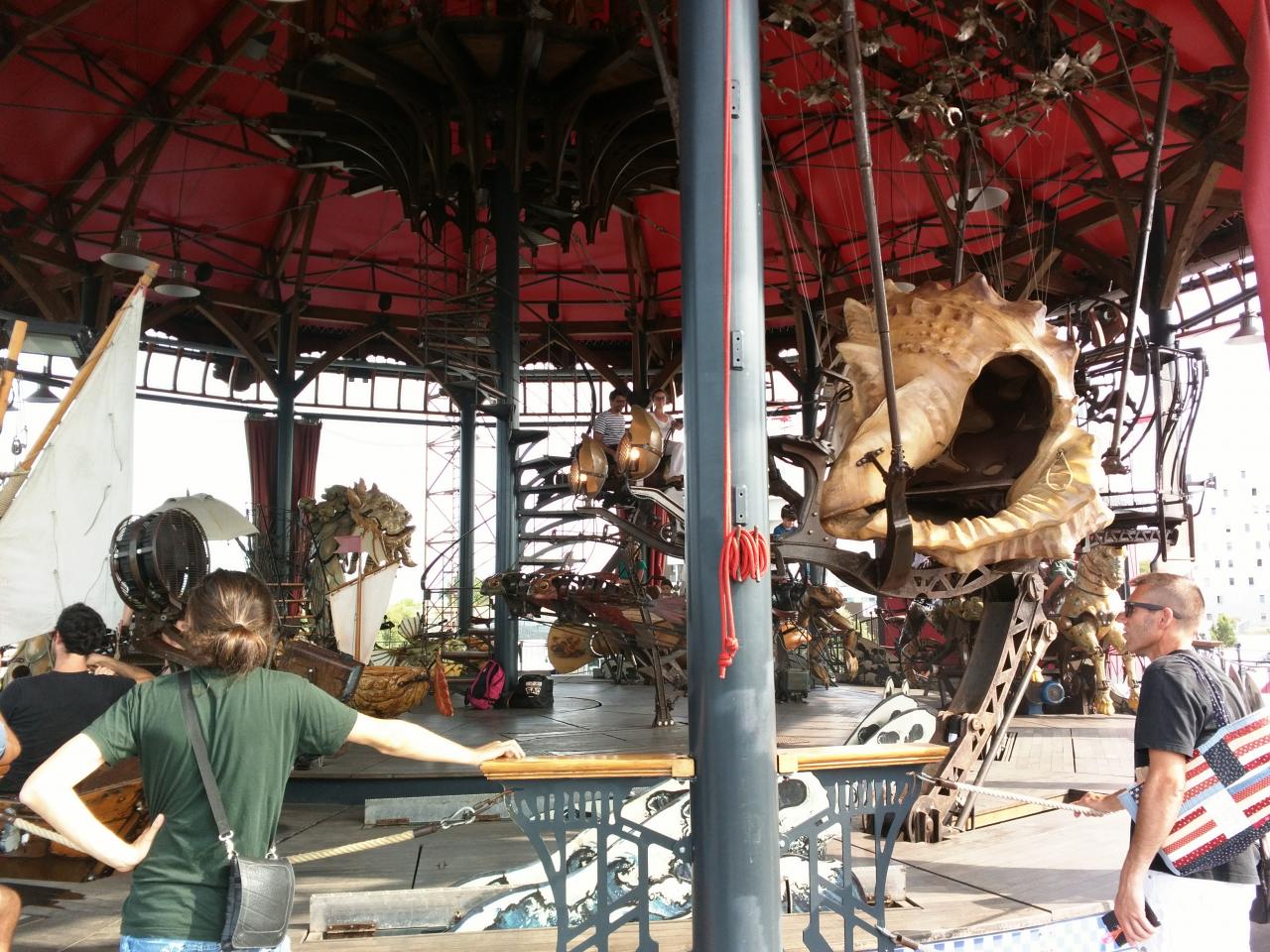 Le Carrousel des Mondes Marins